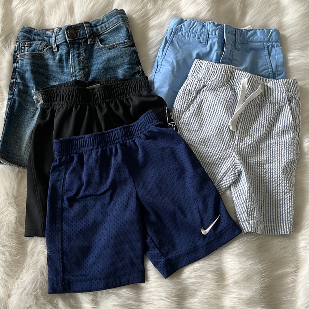 Boys 5t summer shorts bundle Nike old Navy